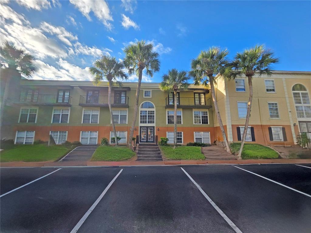 3990 VERSAILLES DRIVE UNIT 3990C