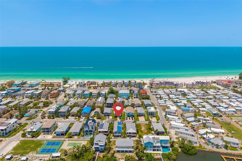 2513 AVENUE B UNIT B, BRADENTON BEACH, FL — photo 2 of 30