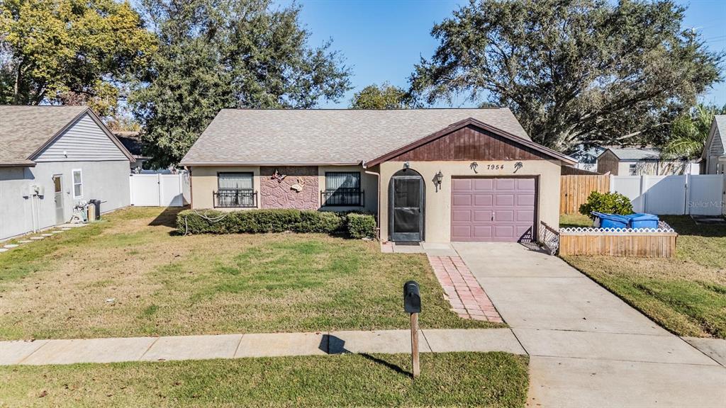 7954 KNOX LOOP