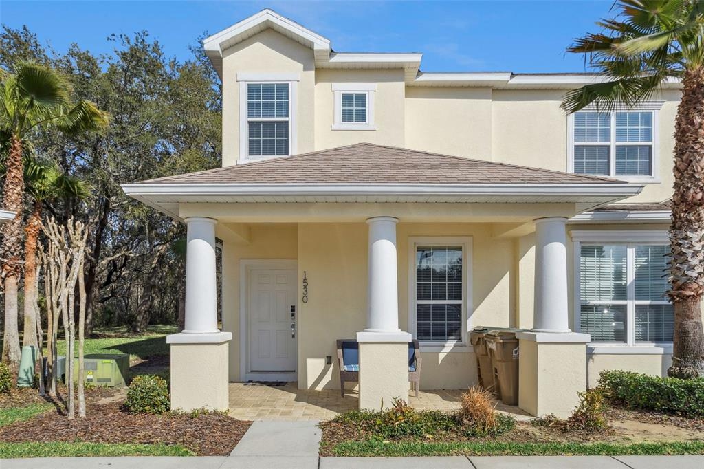 1530 RETREAT CIRCLE