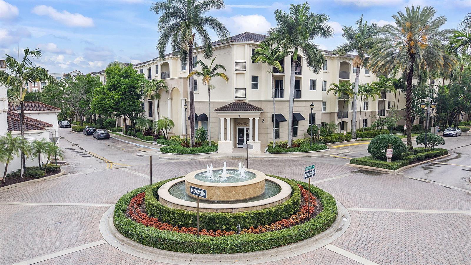 2 Renaissance Way # 305, Boynton Beach FL 33426