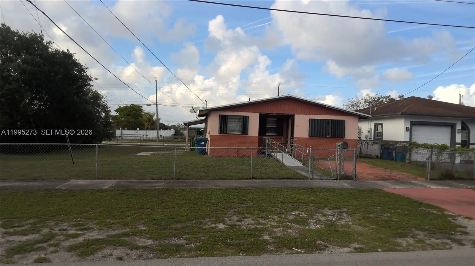 1671 NW 154th St, Miami Gardens FL 33054