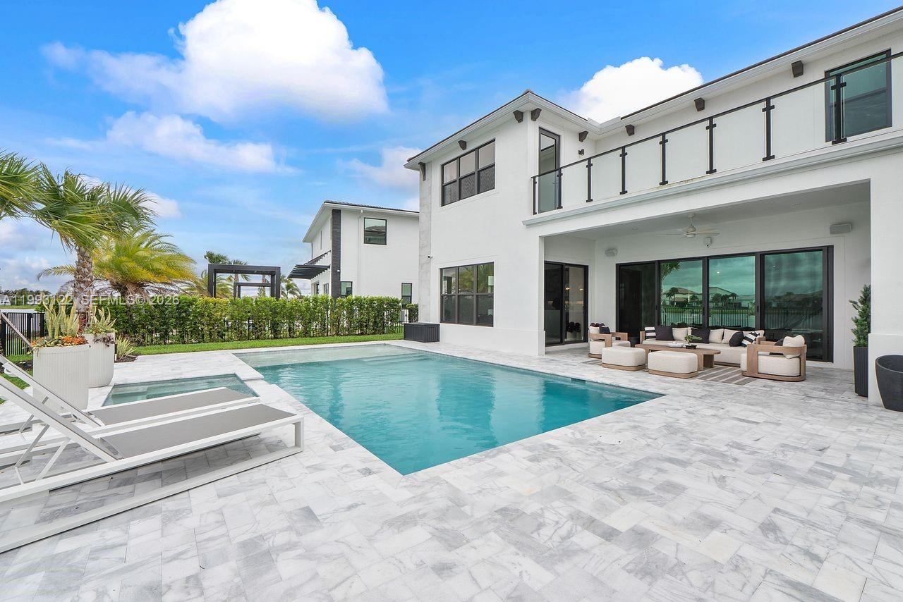 12609 Solana Bay Cir, Palm Beach Gardens FL 33412
