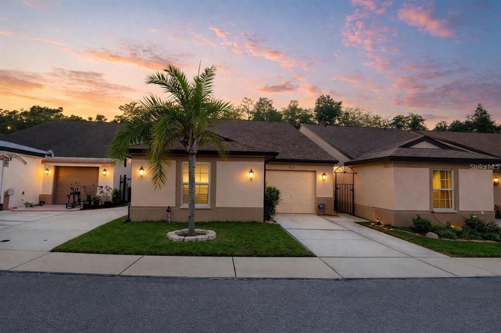 8618 VILLA LARGO DRIVE