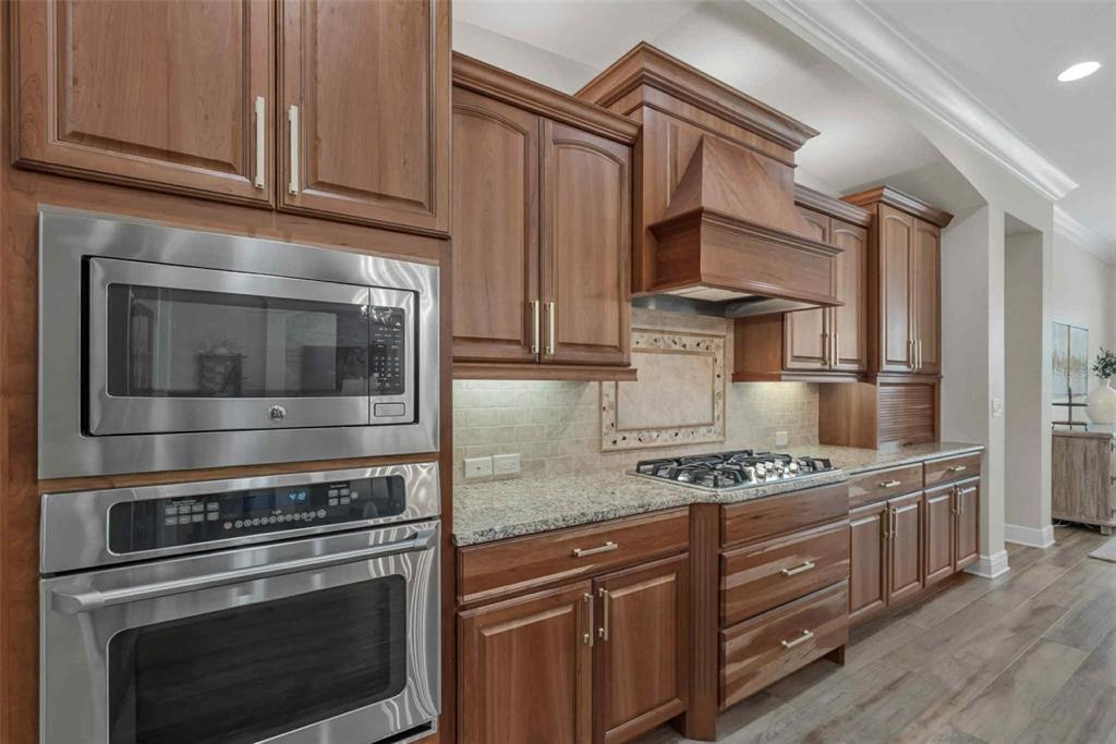 7628 HADDINGTON COVE