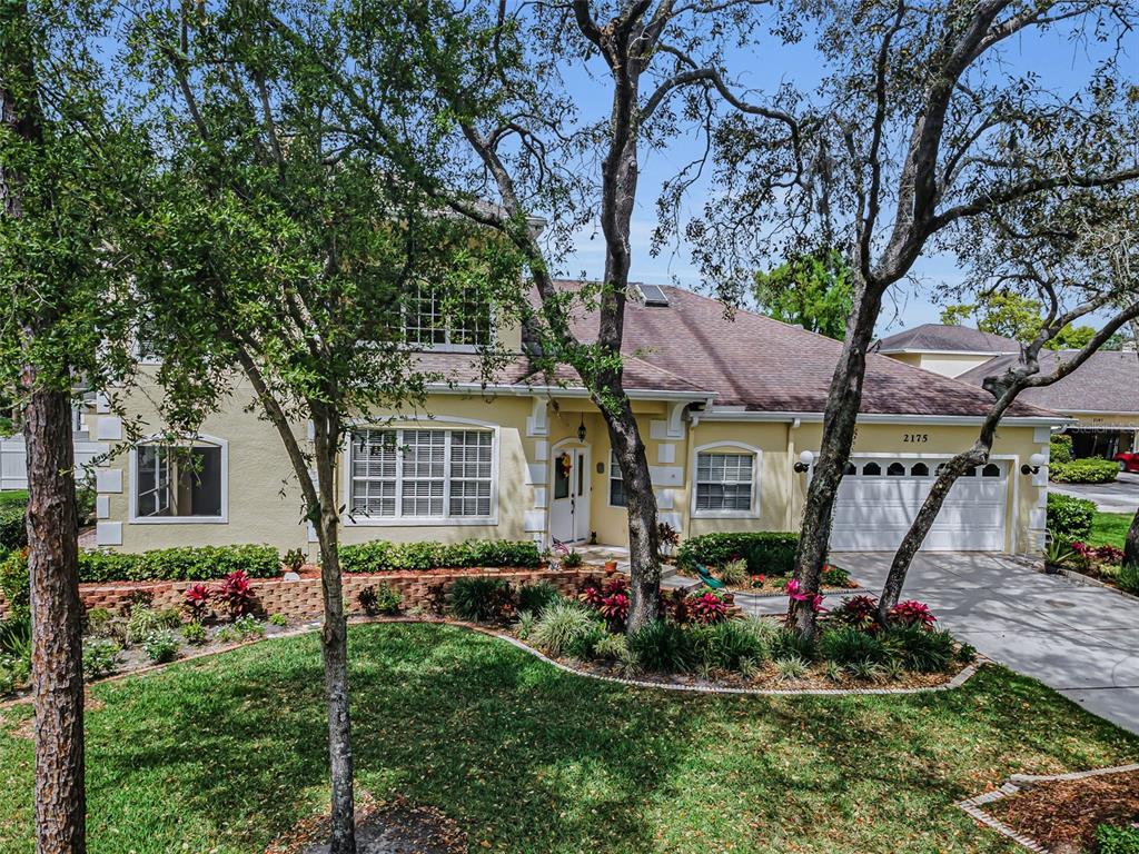 2175 OAK FOREST LANE