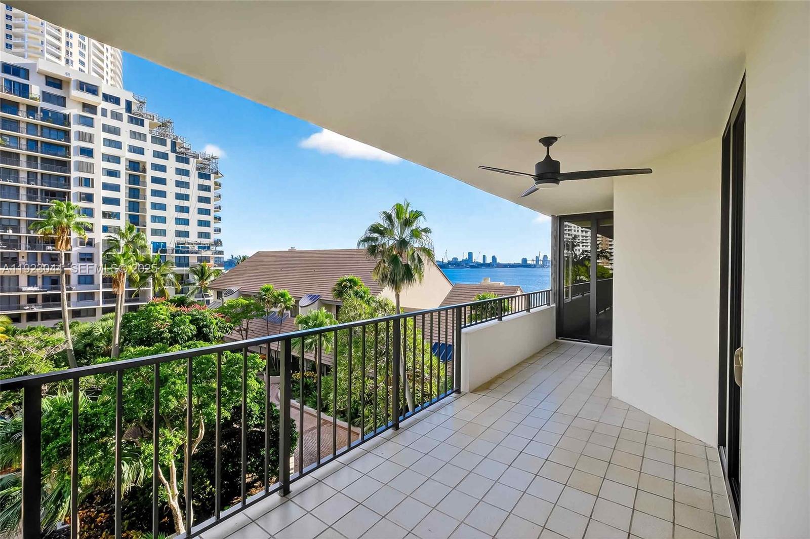 520 Brickell Key Dr # A604, Miami FL 33131