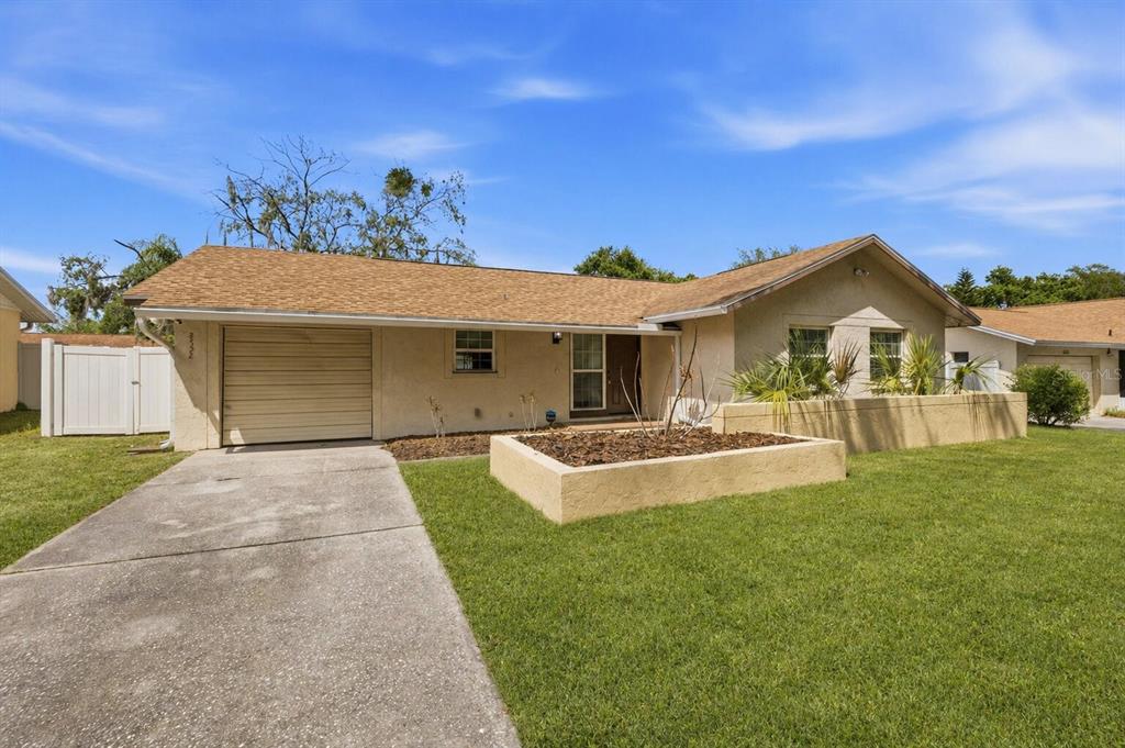 8522 CALADESI ISLAND DRIVE