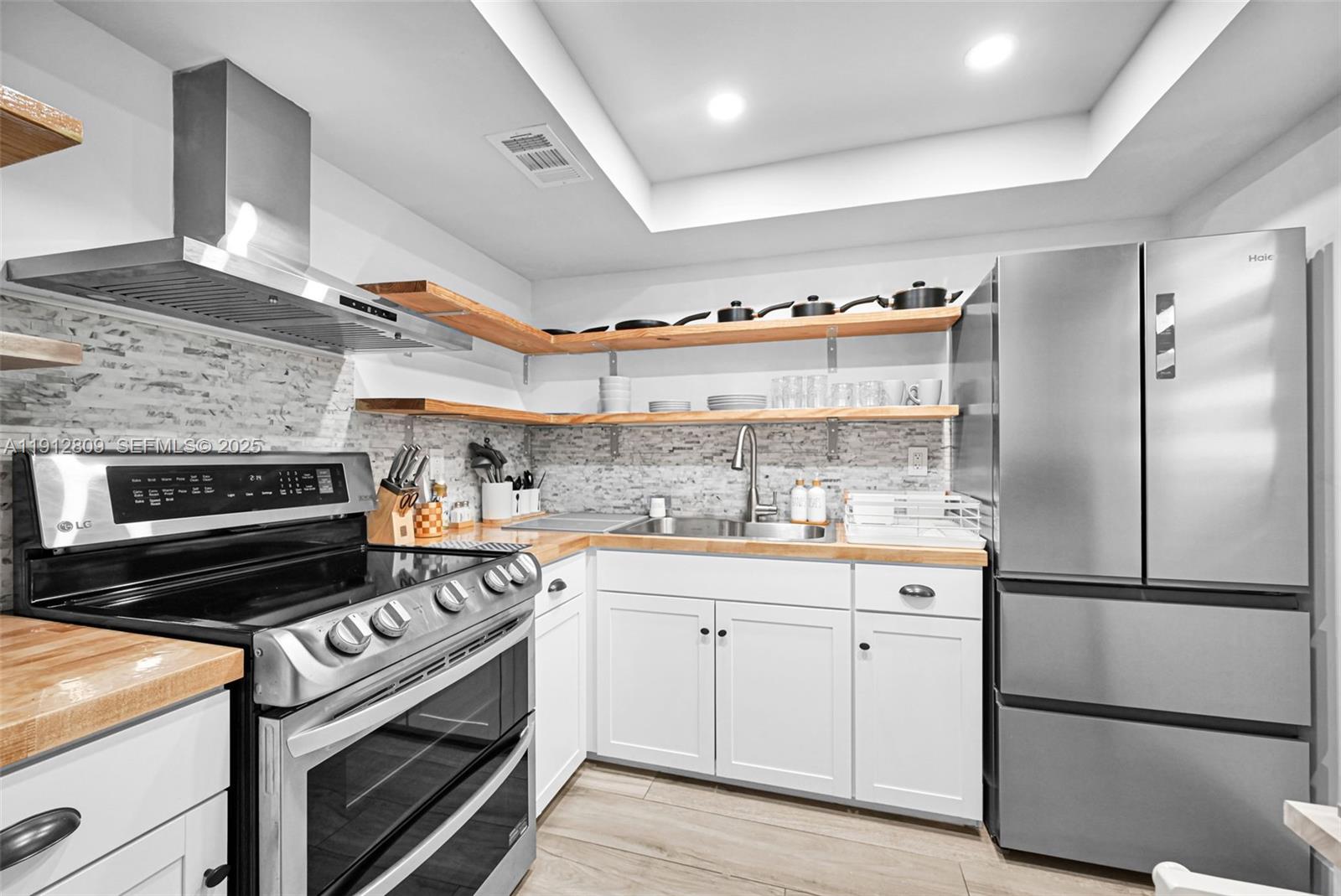 1418 Collins Ave # 302, Miami Beach FL 33139