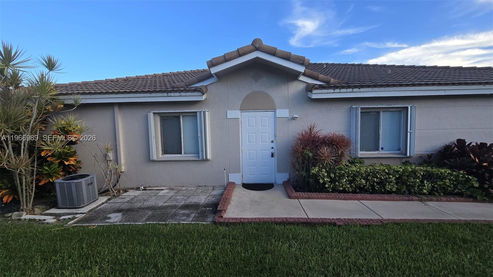 1711 SW 116th Way, Miramar FL 33025