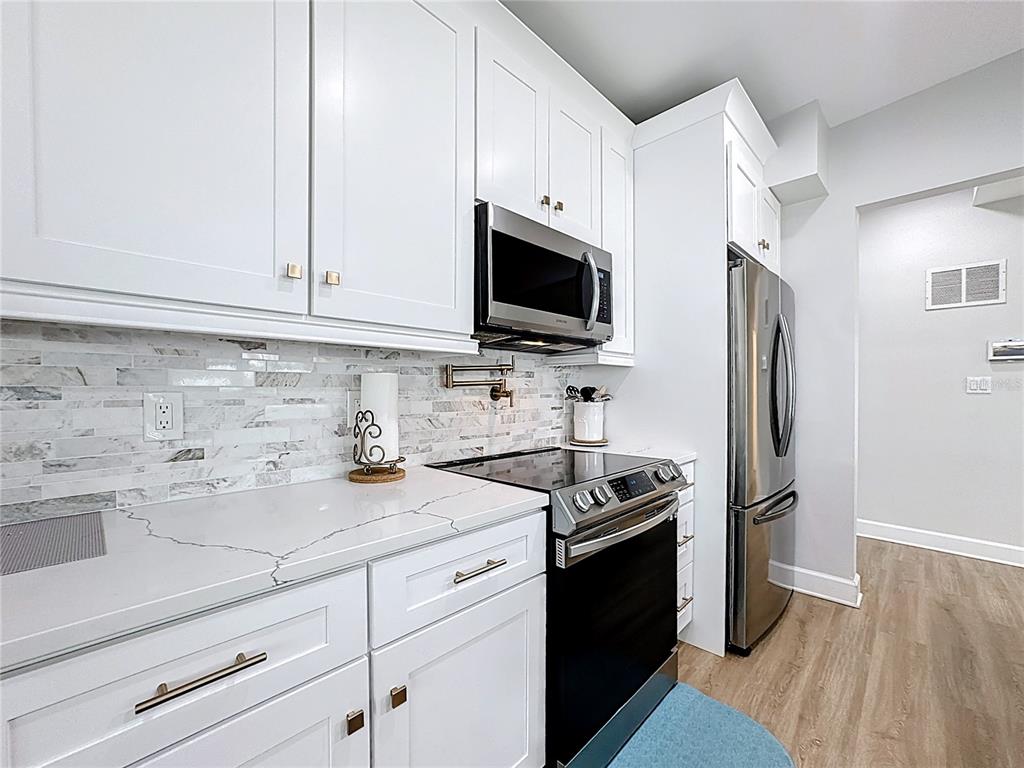 2705 GULFSTREAM ROAD, ORLANDO, FL — photo 4 of 30