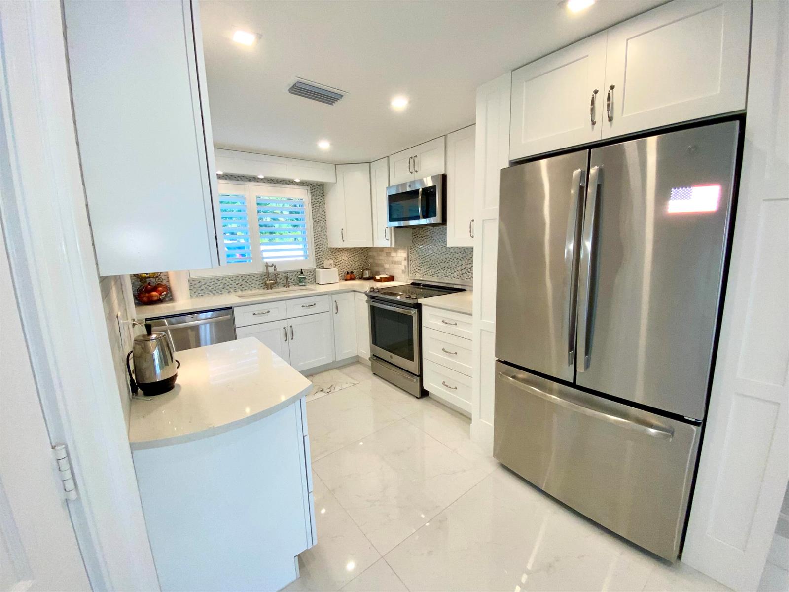 331 Tequesta Drive # 118, Tequesta FL 33469