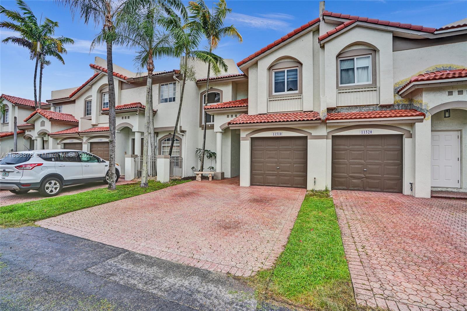 11510 NW 50th Ter, Doral FL 33178