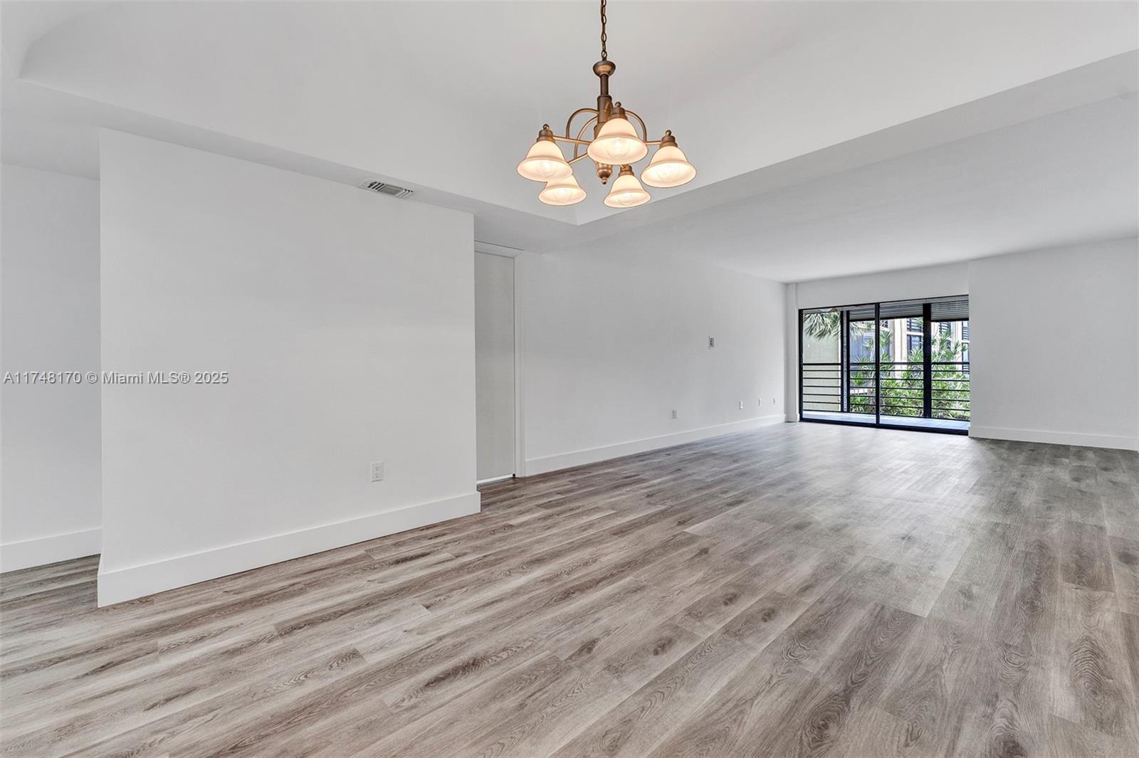 23380 Carolwood Ln # 201, Boca Raton FL 33428