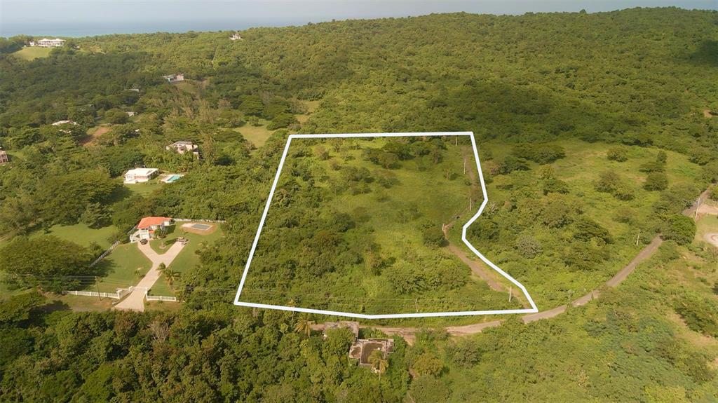 1 PR-995, VIEQUES, PR — photo 3 of 5