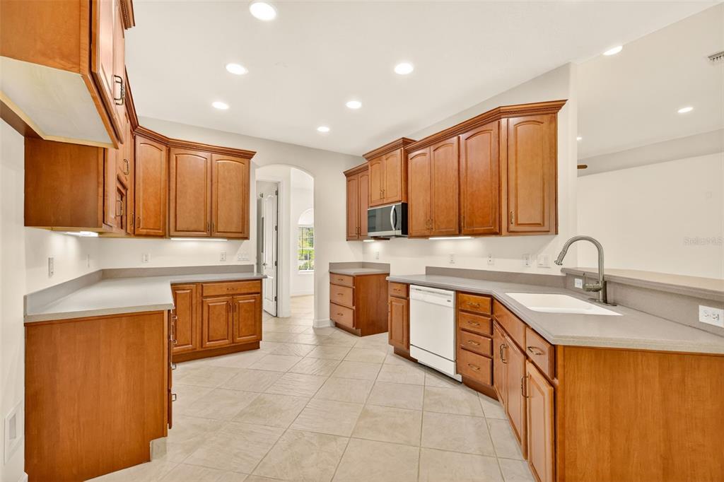42808 ROYAL TRAILS ROAD, EUSTIS, FL — photo 5 of 30