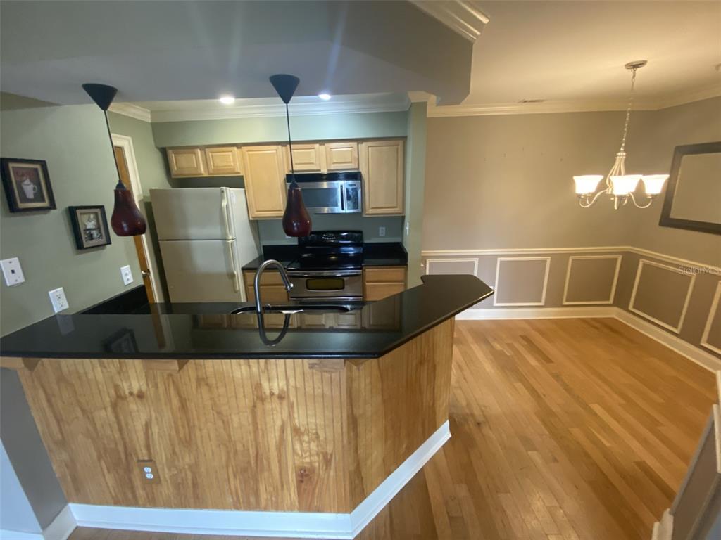 246 AFTON SQUARE UNIT 203, ALTAMONTE SPRINGS, FL — photo 3 of 26