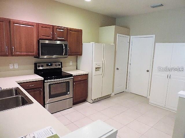 7151 83RD DRIVE E, BRADENTON, FL — photo 3 of 18