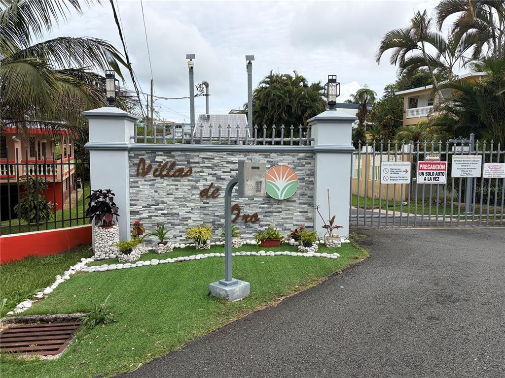 #21 PLATINO ST VILLAS DE ORO DEV.