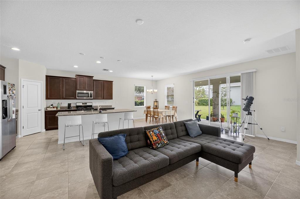 6309 SHADOWLAKE DRIVE, APOLLO BEACH, FL — photo 3 of 30