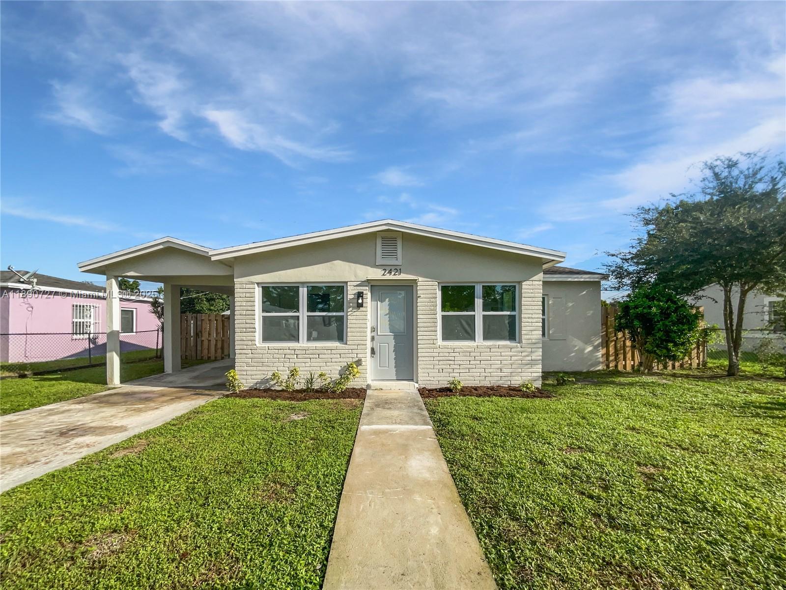 2421 NW 152nd St, Opa-Locka FL 33054