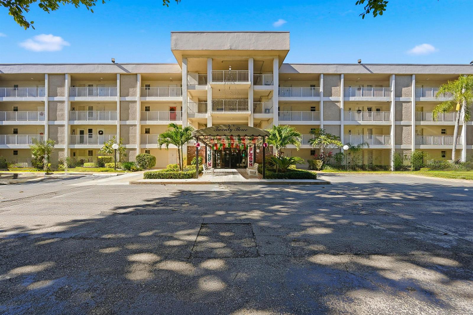 2601 S Course Drive # 202, Pompano Beach FL 33069