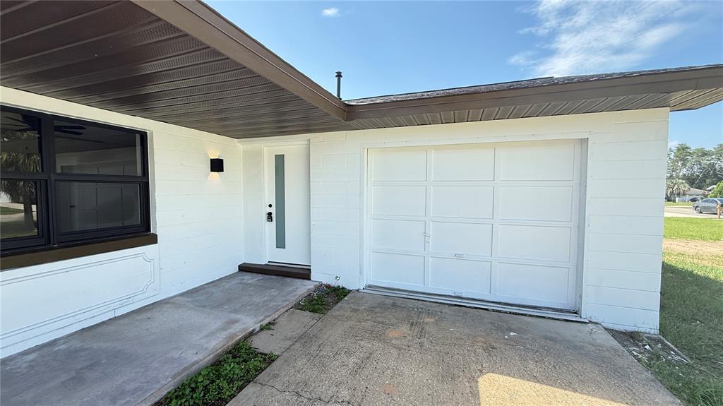 379 MARION OAKS LANE, OCALA, FL — photo 4 of 25