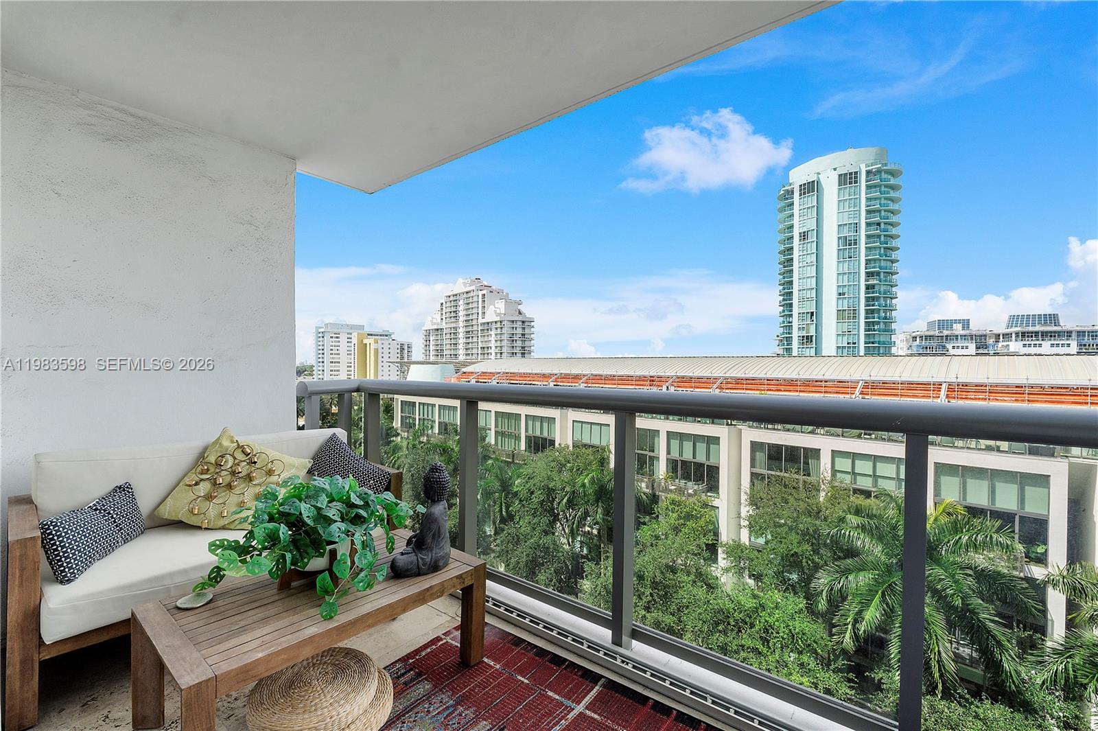 6039 Collins Ave # 934, Miami Beach FL 33140