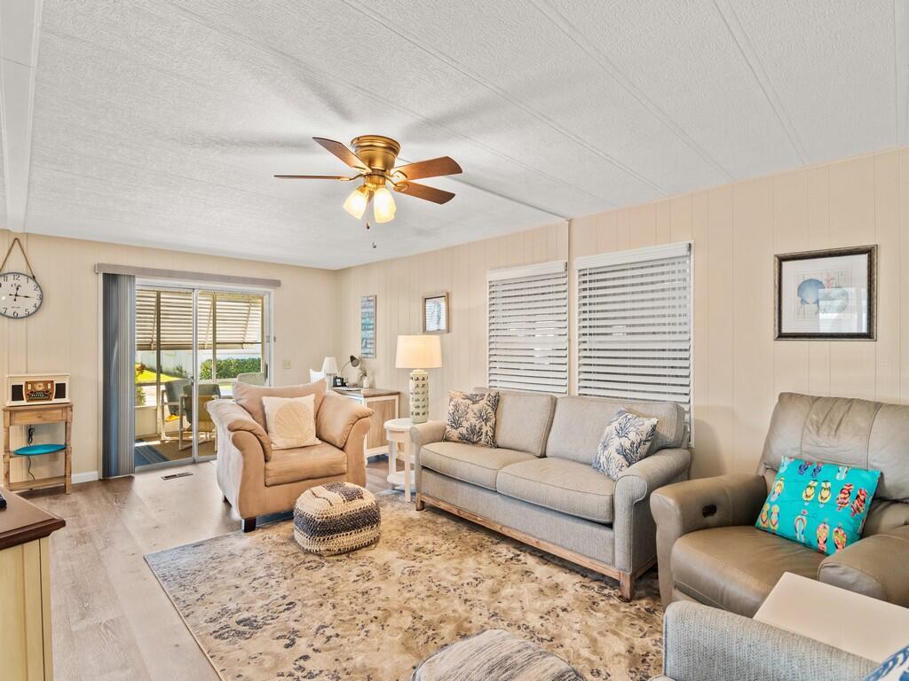 4800 SE Federal Highway Highway # 76, Stuart FL 34997