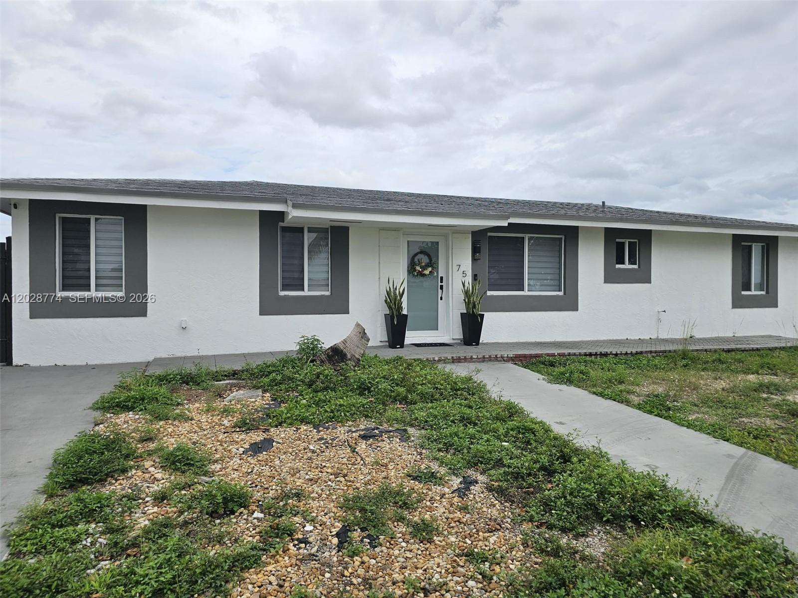 75 SW 18th Ave, Homestead FL 33030