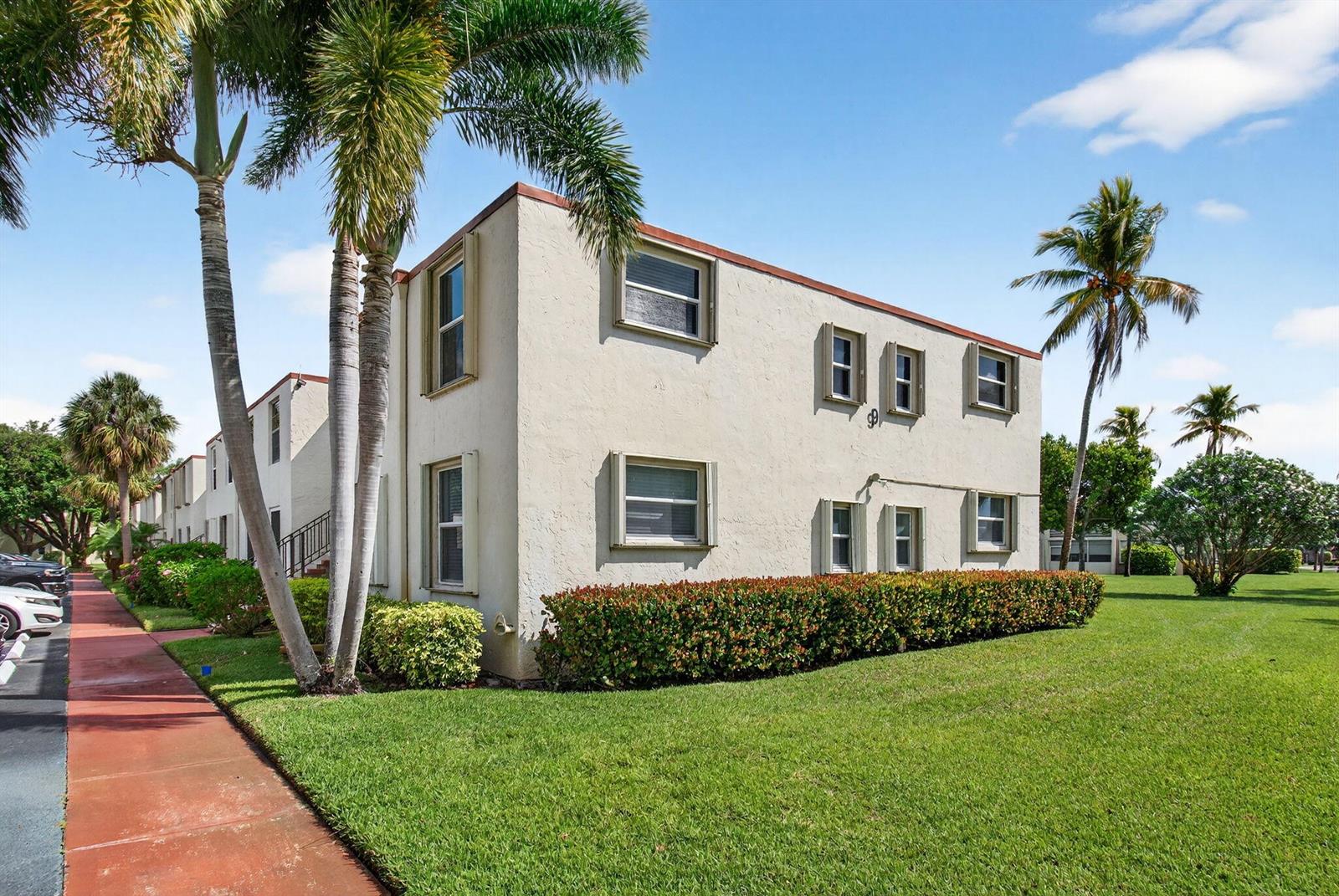 9 Willowbrook Lane # 208, Delray Beach FL 33446