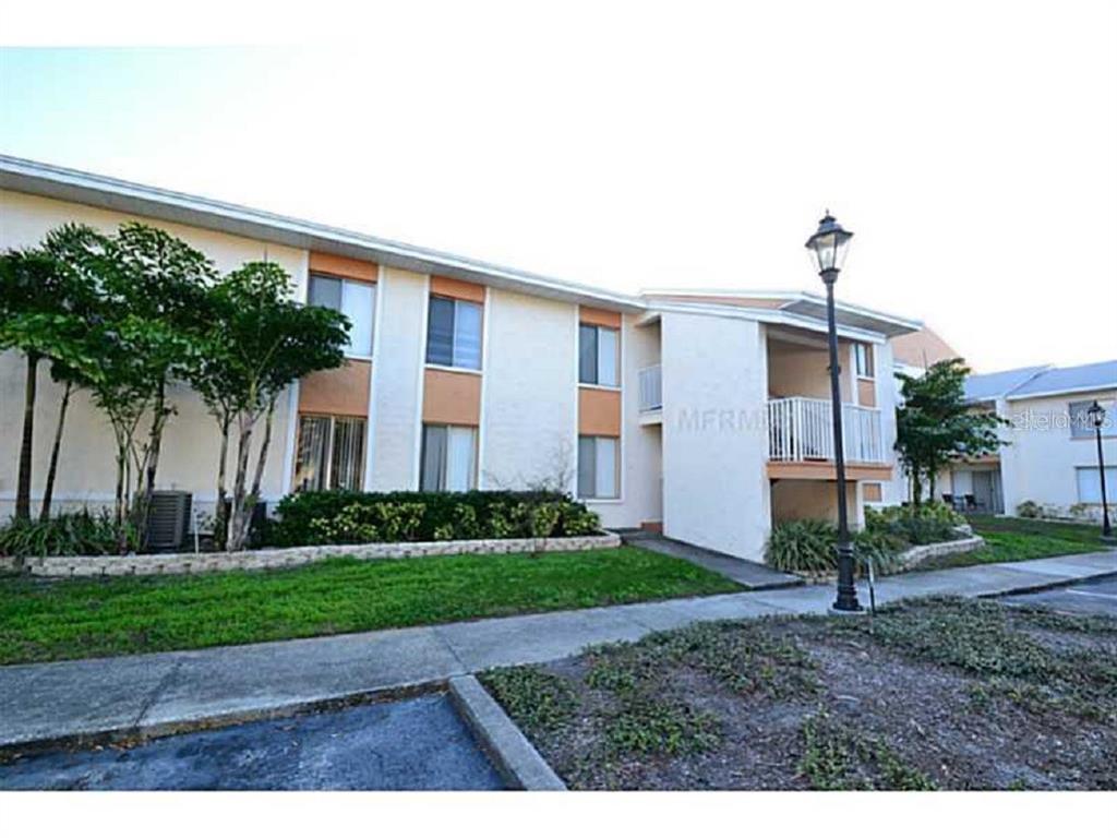 720 100TH AVENUE N UNIT 203
