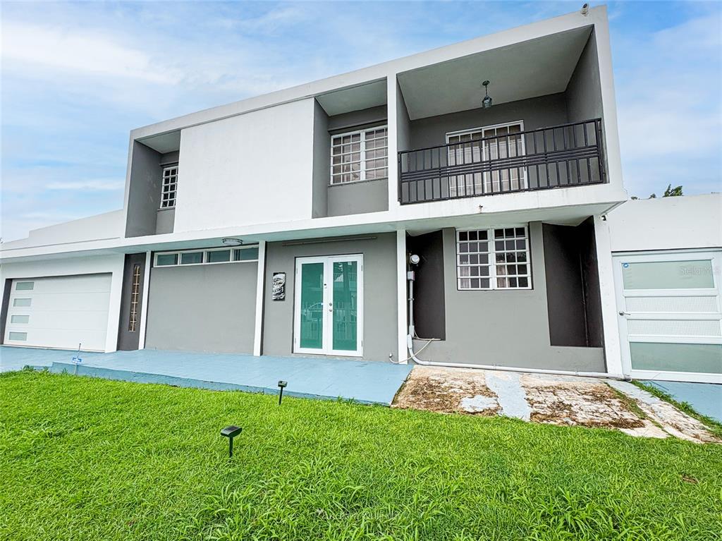 227B ST.  COUNTRY CLUB UNIT JW-D15