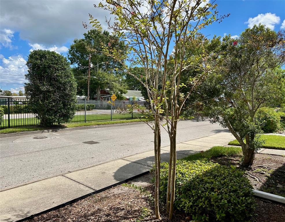 2078 SUN DOWN DRIVE, CLEARWATER, FL — photo 2 of 23