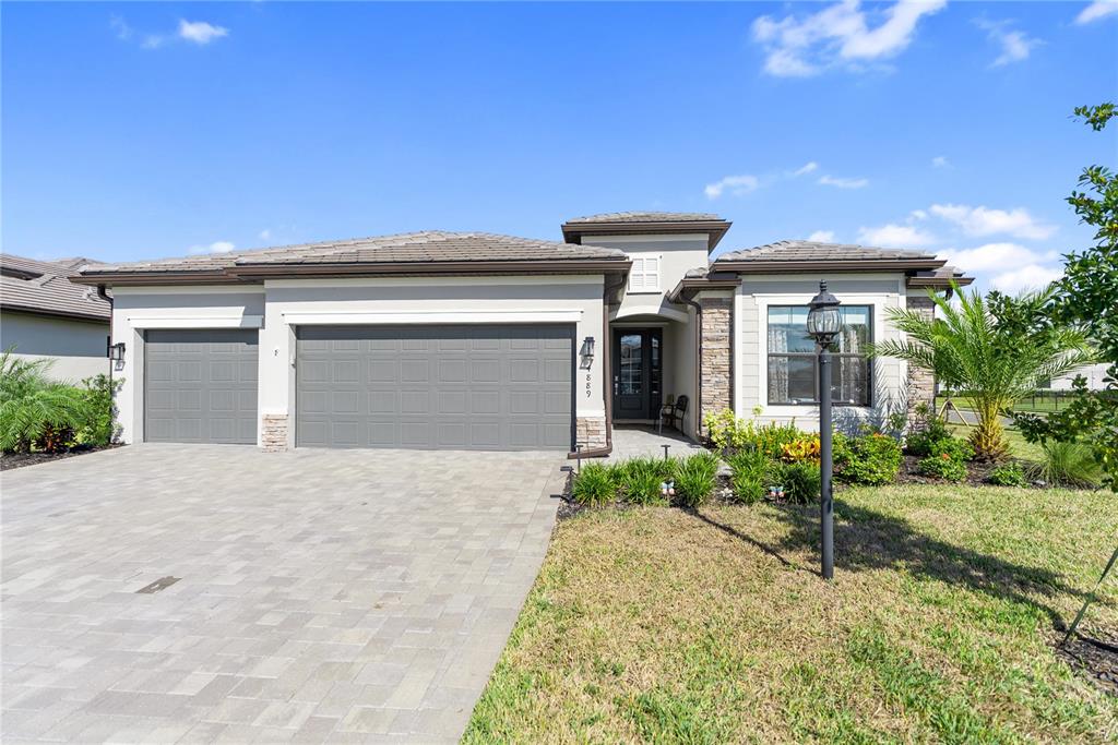 4889 SEAFOAM TRAIL