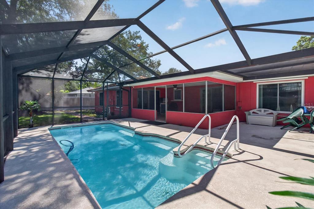 13497 OVAL DRIVE E, LARGO, FL — photo 2 of 30