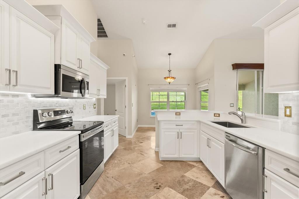 12807 COLONNADE CIRCLE, CLERMONT, FL — photo 5 of 30