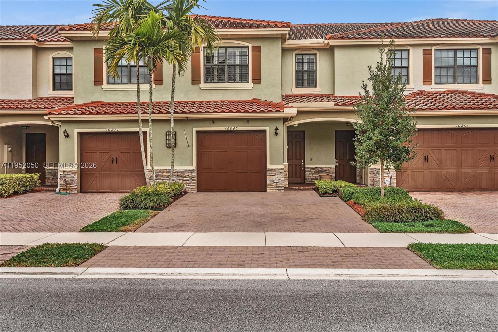 10865 NW 72nd Pl, Parkland FL 33076