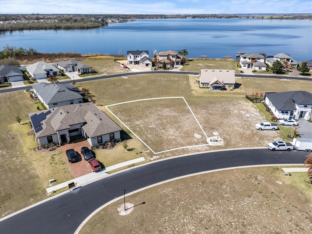 473 WATERFERN TRAIL DRIVE