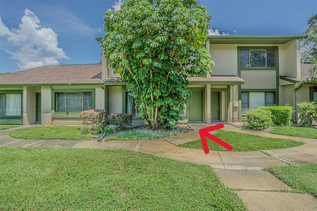 7903 SUGARCANE COURT