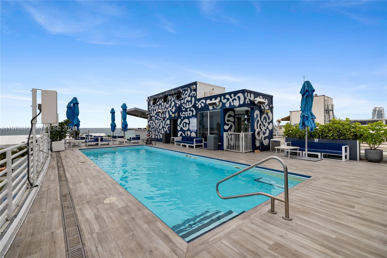 1052 Ocean Dr # C405, Miami Beach FL 33139