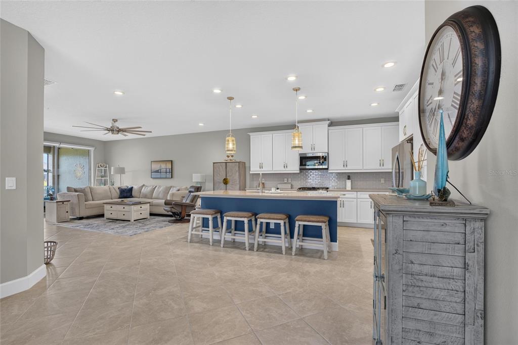 4740 AVILA LAKES DRIVE, WIMAUMA, FL — photo 4 of 30