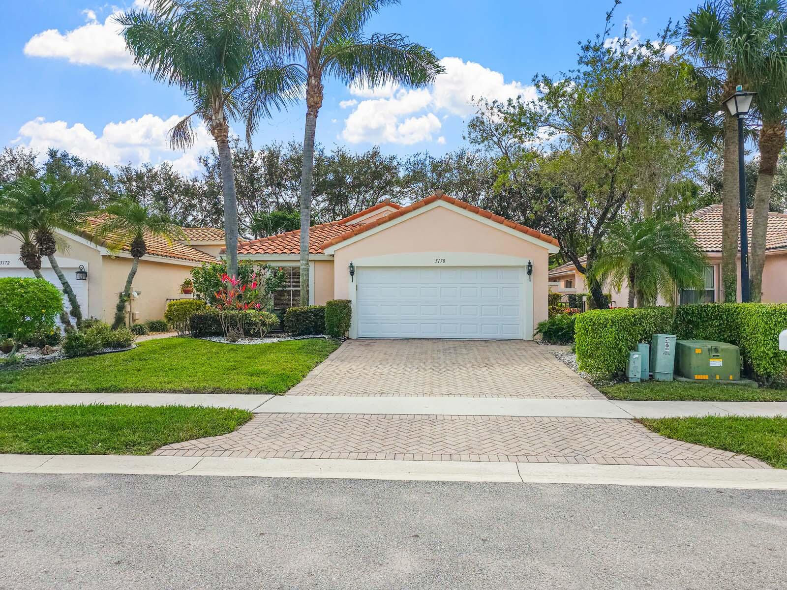 5178 Pelican Cove Drive, Boynton Beach FL 33437