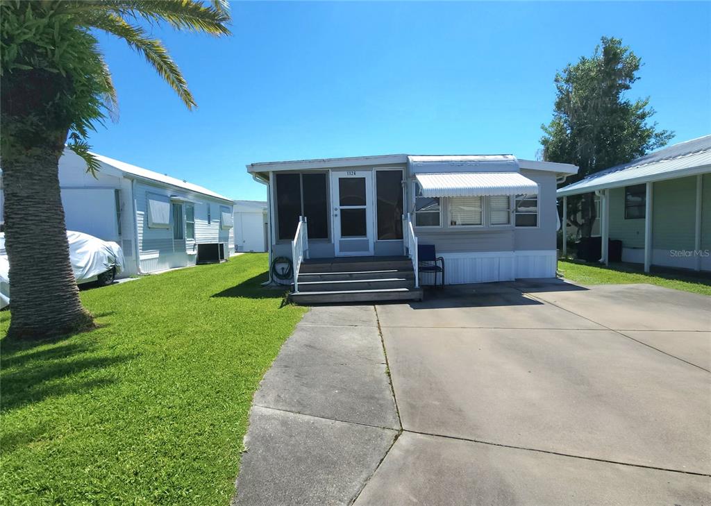 3333 26TH AVENUE E UNIT 1126