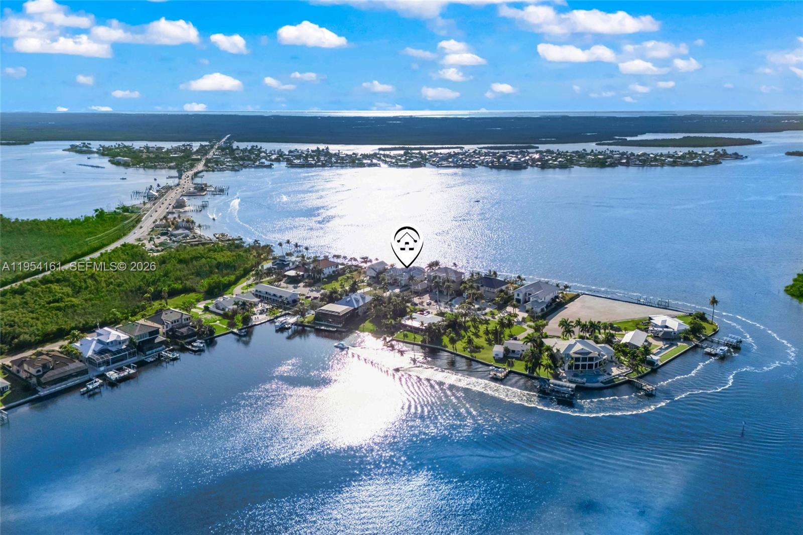 Location, location, location! Street of dreams with the best boating access to all the waterways and an island lifestyle yet still close to shopping and Cape Coral. — CAPE CORAL, FL