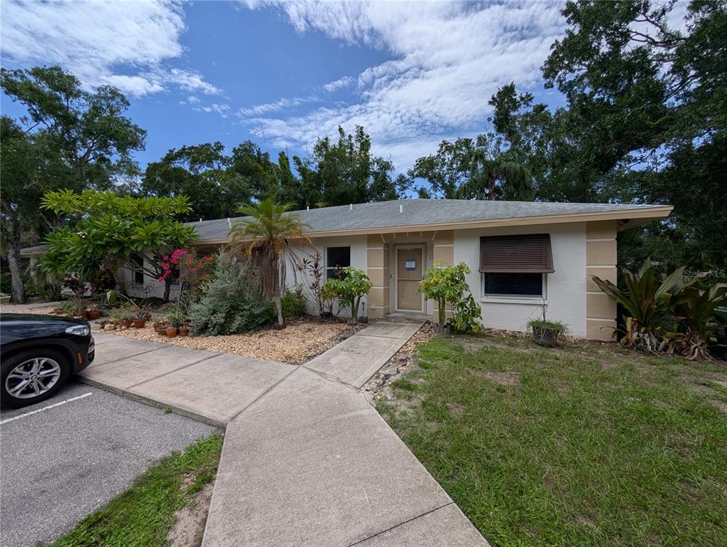 638 N JEFFERSON AVENUE UNIT 15