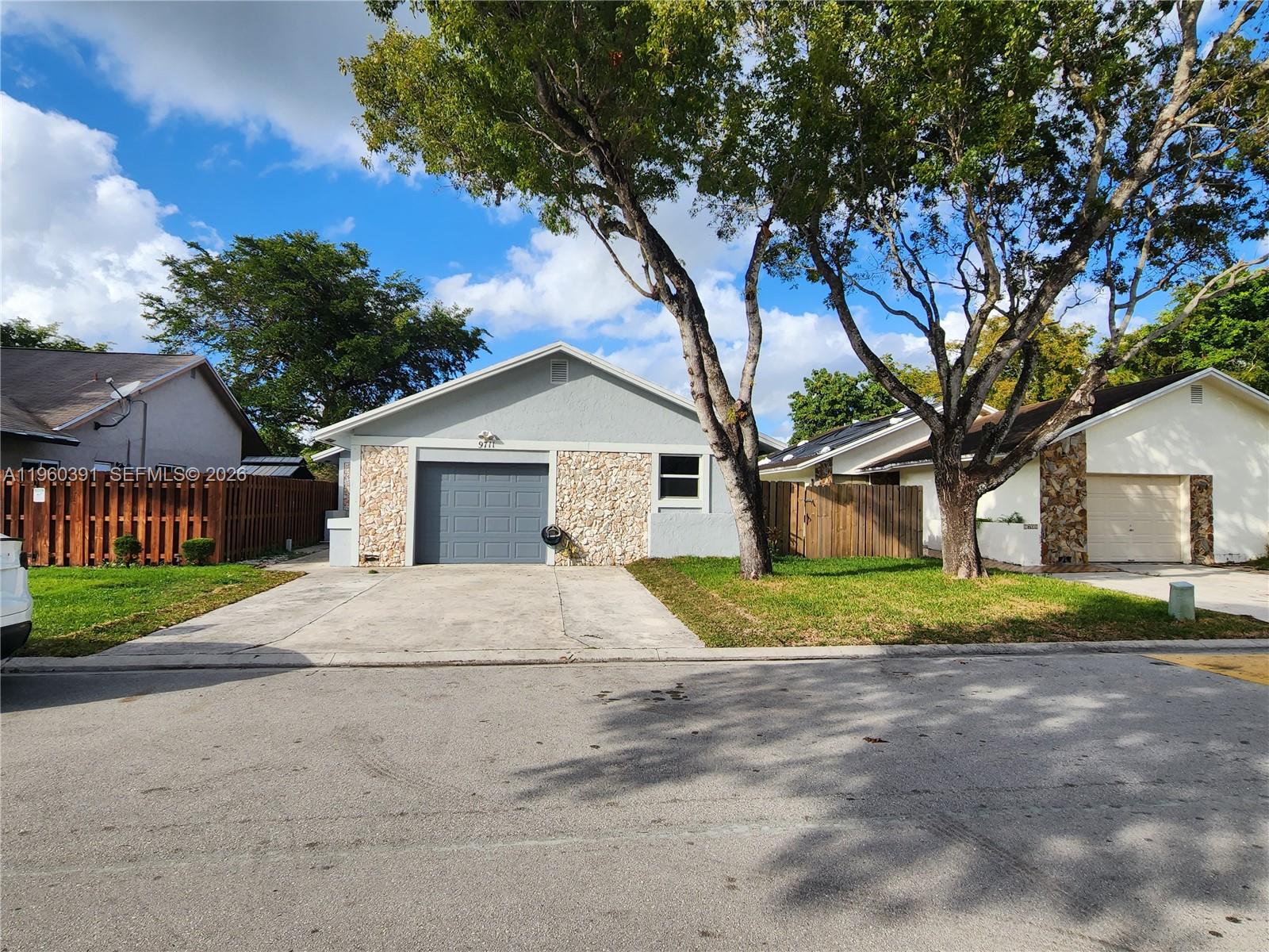9711 SW 57th St, Cooper City FL 33328