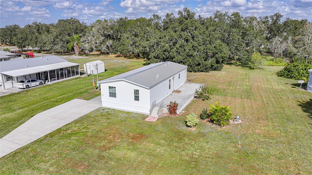 1704 SW CLOVER DRIVE