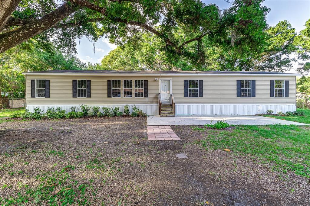 3010 BRENDA LANE