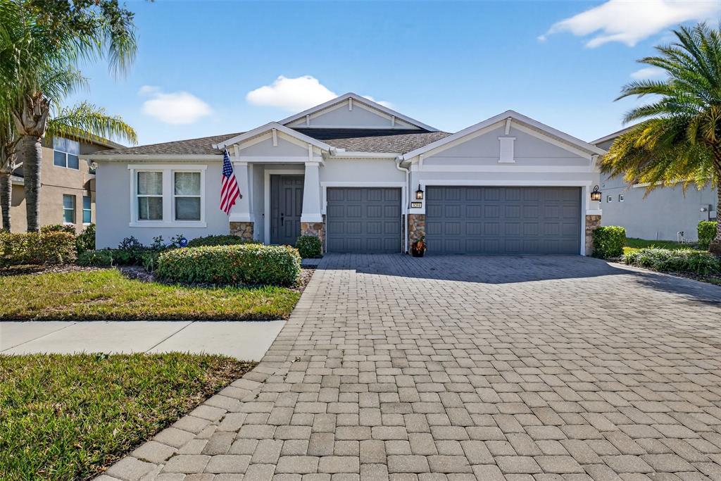 3204 MAPLERIDGE DRIVE